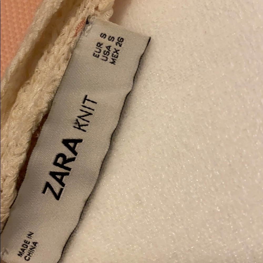 Zara - knit blush pink & white poncho shawl dress - Picture 6 of 7